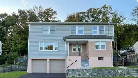 94 Mearns Ave, Highlands, NY 10928