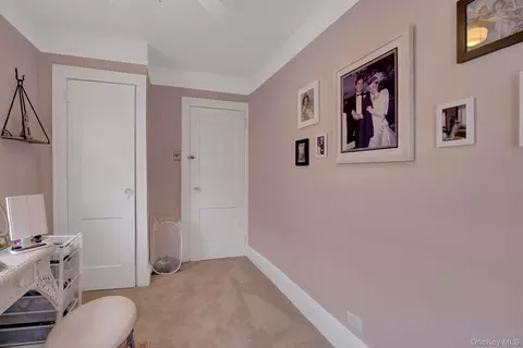 Bedroom - 342 E Walnut St, Long Beach, NY 11561 photo 5 of 5