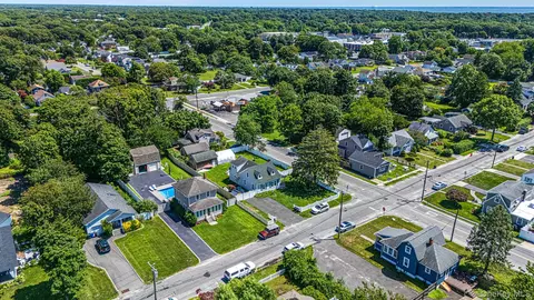 View/Area - 89 Avery Ave, Patchogue, NY 11772 photo 3 of 3
