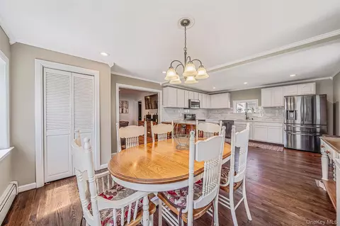 Dining - 89 Avery Ave, Patchogue, NY 11772 photo 2 of 2