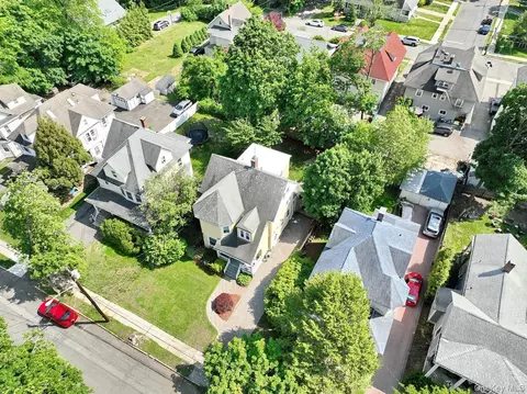 View/Area - 73 E Maple Ave, Ramapo, NY 10901 photo 2 of 2