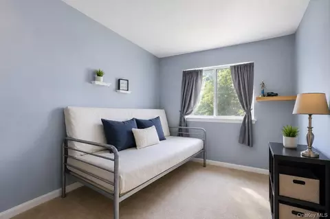 Bedroom - 31 Roundtree Ct, Beacon, NY 12508 photo 1 of 2