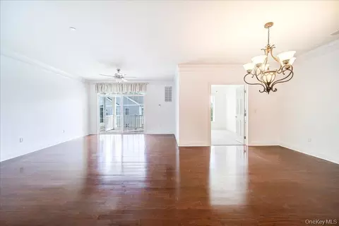 Living - 732 Regency Dr #732, Fishkill, NY 12524 photo 3 of 8