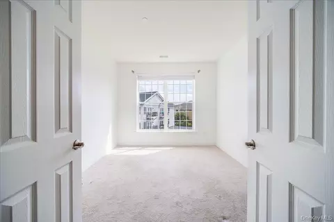 Bedroom - 732 Regency Dr #732, Fishkill, NY 12524 photo 1 of 2