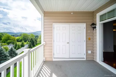Exterior - 732 Regency Dr #732, Fishkill, NY 12524 photo 5 of 9