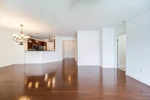 Living - 732 Regency Dr #732, Fishkill, NY 12524 photo 5 of 8