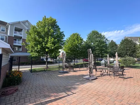 Exterior - 622 Regency Dr, Wappinger, NY 12524 photo 2 of 3