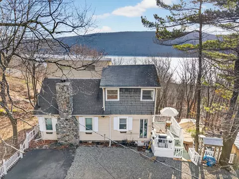 173 Brook Trl, Greenwood Lake, NY 10925