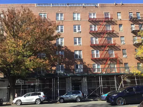 2015 Southern Blvd # 6D, New York, NY 10460