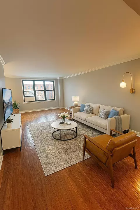2835 Webb Ave #7C, New York, NY 10468