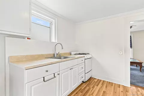 Kitchen - 1095 Boston Post Rd, Rye, NY 10580 photo 4 of 5