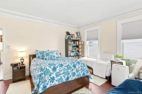 Bedroom - 1095 Boston Post Rd, Rye, NY 10580 photo 1 of 3