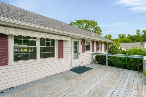 Exterior - 4 Broadview Rd, Poughkeepsie, NY 12603 photo 9 of 21
