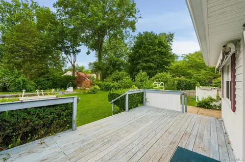Exterior - 4 Broadview Rd, Poughkeepsie, NY 12603 photo 10 of 21