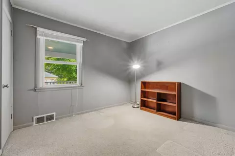 Bedroom - 4 Broadview Rd, Poughkeepsie, NY 12603 photo 1 of 7