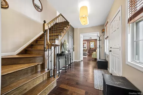 Entry Way - 3011 Murray St, Flushing, NY 11354 photo 1 of 5