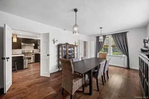 Dining - 3011 Murray St, Flushing, NY 11354 photo 3 of 3