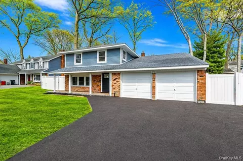 76 Moriches Rd, Lake Grove, NY 11755