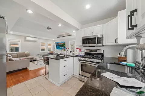 190 Edgewater Park # C, New York, NY 10465