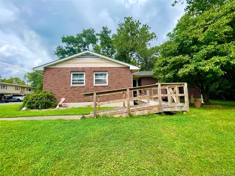 42 Rela Ave, Haverstraw, NY 10927