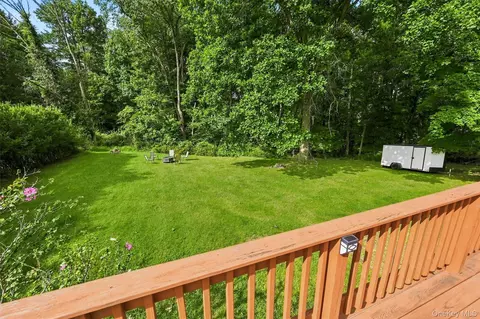 Exterior - 5 Mcgarrah Rd, Monroe, NY 10950 photo 6 of 16