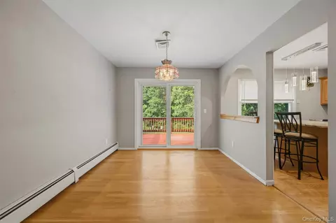 Dining - 5 Mcgarrah Rd, Monroe, NY 10950 photo 1 of 1