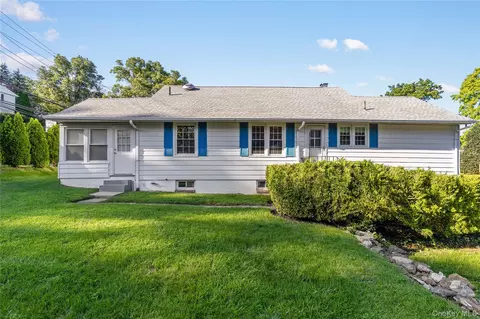 Exterior - 2 Argyle Rd, Rye Brook, NY 10573 photo 3 of 4