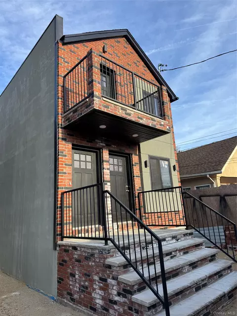 121-11 195th St, New York, NY 11413