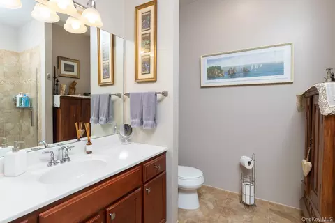 Bath - 54 Barley Ln #54L, Patchogue, NY 11772 photo 1 of 4