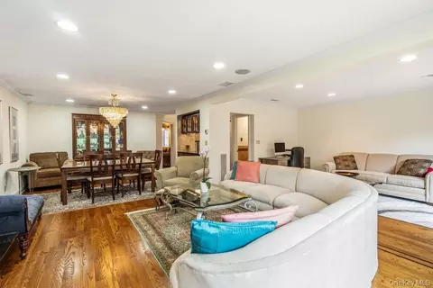 Other - 11 Maple Run Dr, Jericho, NY 11753 photo 1 of 2