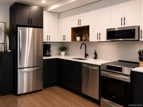 511 Evergreen Ave #2D, Brooklyn, NY 11221