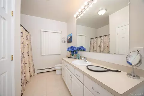 Bath - 192 E Hook Rd, East Fishkill, NY 12533 photo 1 of 4