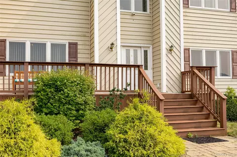 Exterior - 192 E Hook Rd, East Fishkill, NY 12533 photo 9 of 11