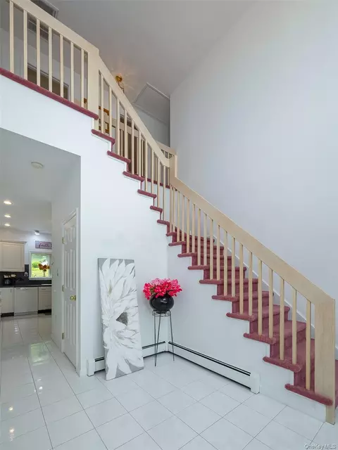 Entry Way - 192 E Hook Rd, East Fishkill, NY 12533 photo 3 of 5