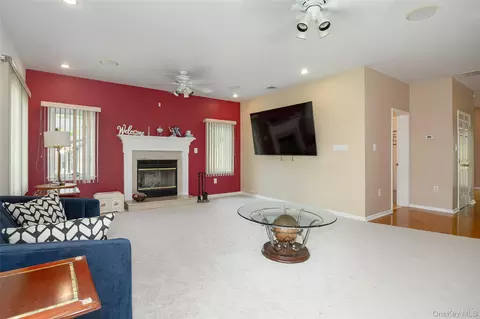 Living - 192 E Hook Rd, East Fishkill, NY 12533 photo 3 of 3