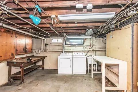 Other - 8 Gerhard Rd, Plainview, NY 11803 photo 2 of 8