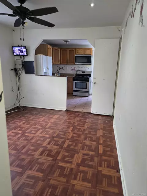 116-33 134th St, New York, NY 11420