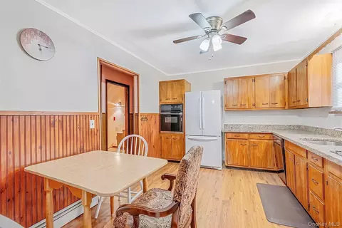 Kitchen - 26 Wilstan Ave, Patchogue, NY 11772 photo 1 of 1