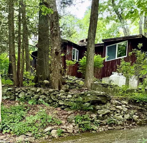 32 Boutonville Rd, Lewisboro, NY 10590