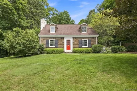 1 Commodore Rd, New Castle, NY 10514