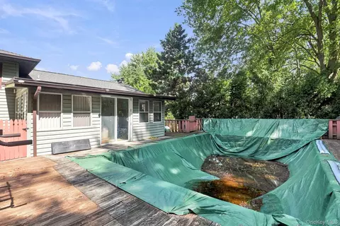 Exterior - 26 Monroe Dr, Poughkeepsie, NY 12601 photo 3 of 6