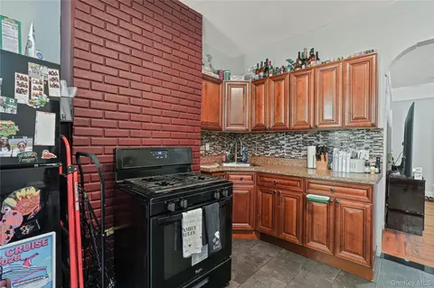 Kitchen - 629 E 183rd St, New York, NY 10458 photo 2 of 3