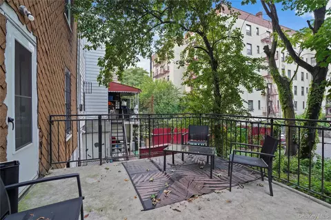 Exterior - 629 E 183rd St, New York, NY 10458 photo 8 of 13
