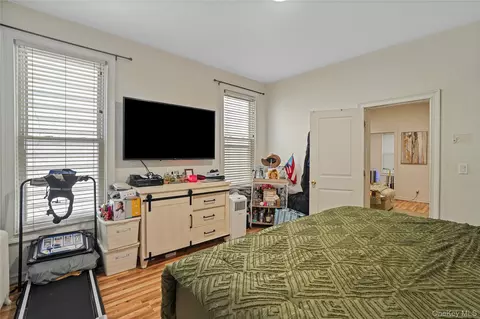 Bedroom - 629 E 183rd St, New York, NY 10458 photo 3 of 9