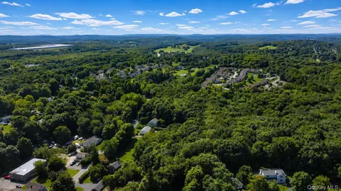 View/Area - 7 Brayton Rd, Kent, NY 10512 photo 4 of 4