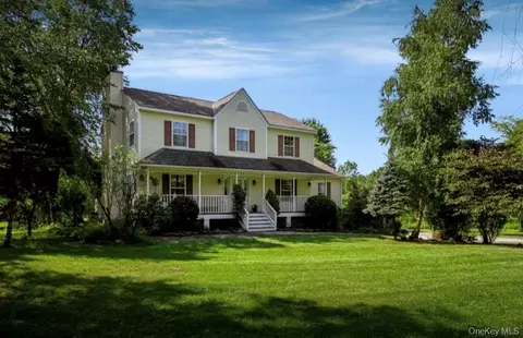 28 Church Farm Rd, Gardiner, NY 12525