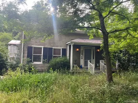 153 Kennel Rd, Deerpark, NY 12729
