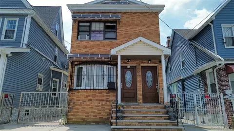 9528 132nd St, South Richmond Hill, NY 11419