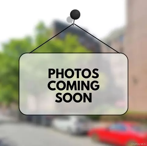 89-78 219th St, New York, NY 11427