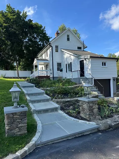 Exterior - 149 Jackson St, Fishkill, NY 12524 photo 2 of 3